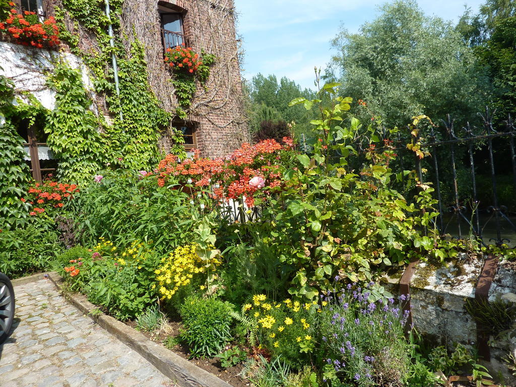 Bed and Breakfast Le Moulin De Tigny Exterior foto